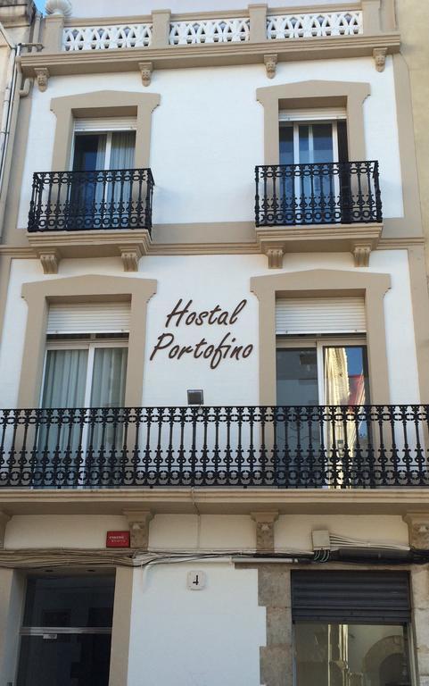 Hostal Portofino Arenys de Mar ภายนอก รูปภาพ
