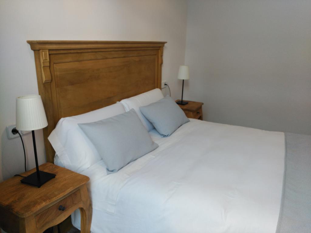 Hostal Portofino Arenys de Mar ภายนอก รูปภาพ