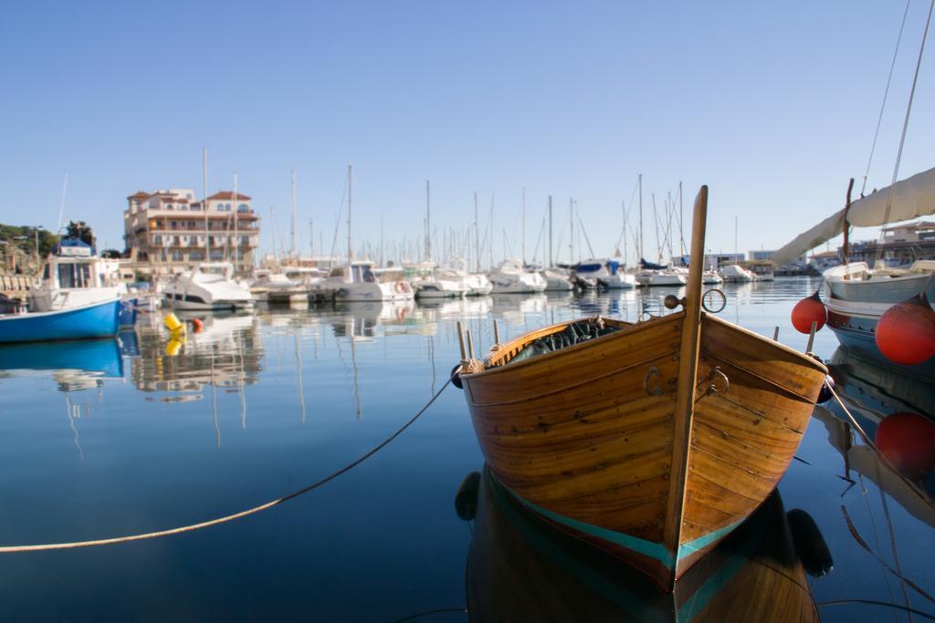 Hostal Portofino Arenys de Mar ภายนอก รูปภาพ