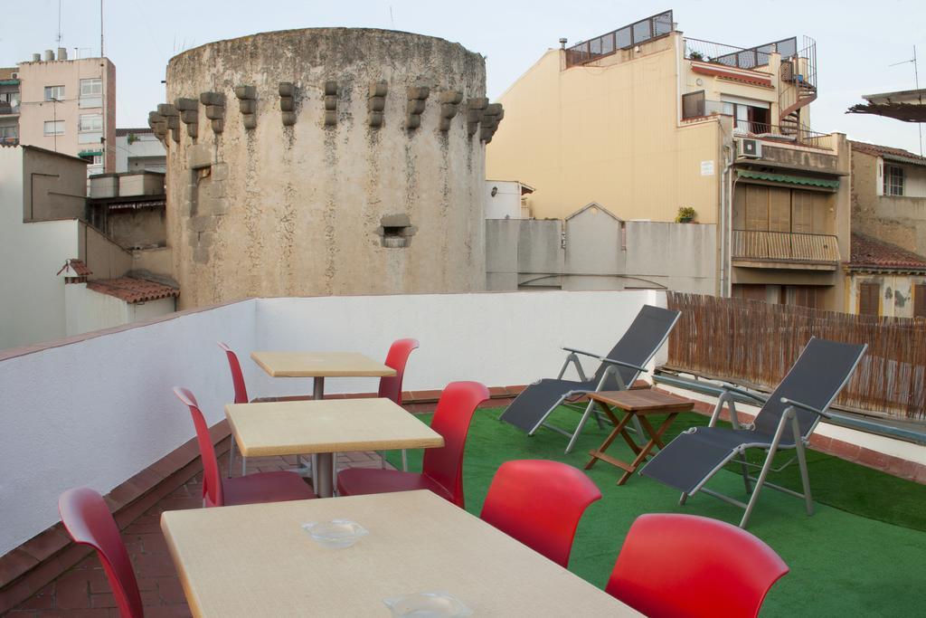 Hostal Portofino Arenys de Mar ภายนอก รูปภาพ